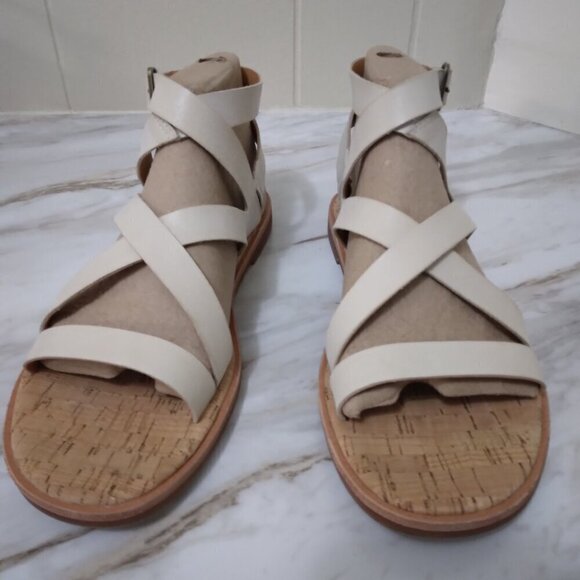 KORK-EASE | Bryleigh Flat Leather Sandal Cream | Size 7M - Picture 5 of 9